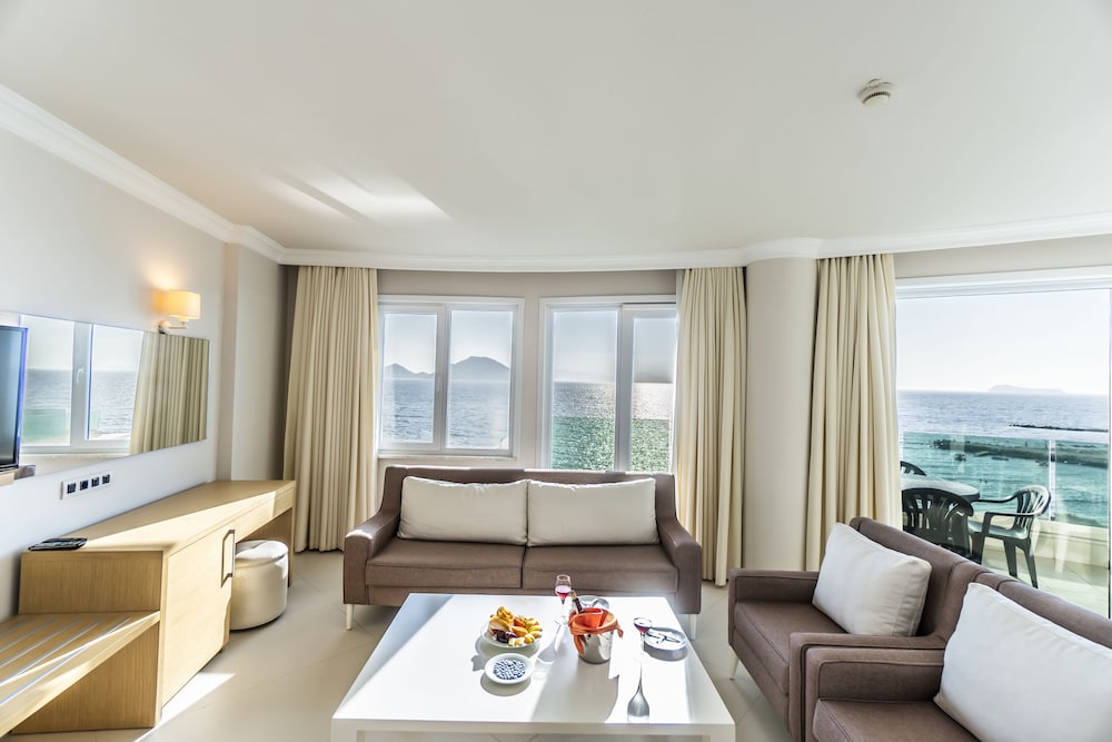 

Napoli - Turgutreis - Dragut Point South Hotel-All Inclusive