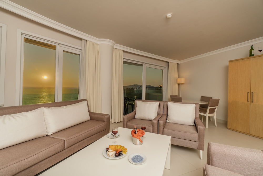 

Roma - Turgutreis - Dragut Point South Hotel-All Inclusive