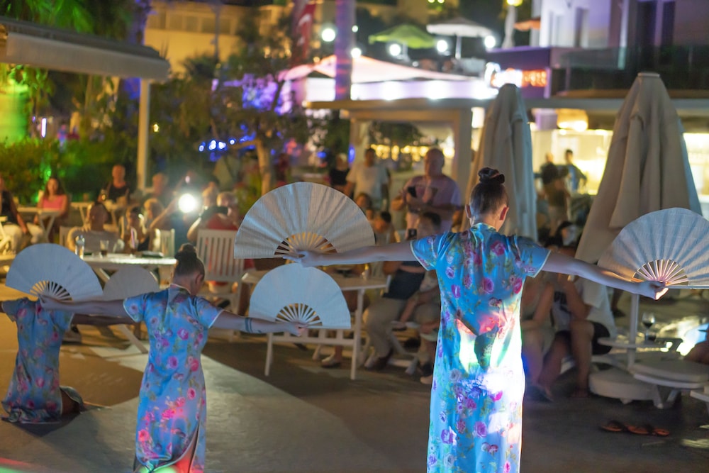 

Napoli - Gumusluk - Dragut Point South Hotel-All Inclusive