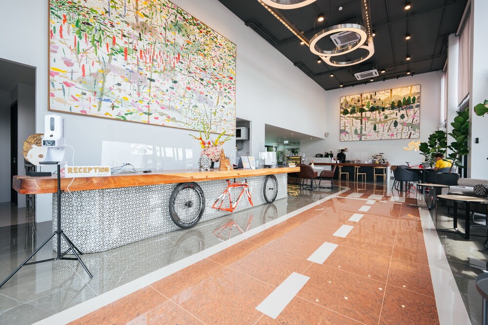 

Catania - Si Sunthon - Tour De Phuket Hotel - SHA Plus