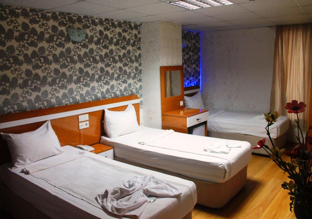 

Milano - Istanbul - Avcılar İnci Hotel