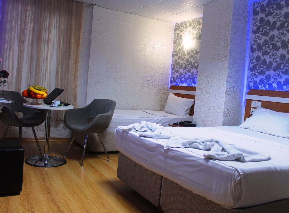 

Bologna - Beylikduzu - Avcılar İnci Hotel