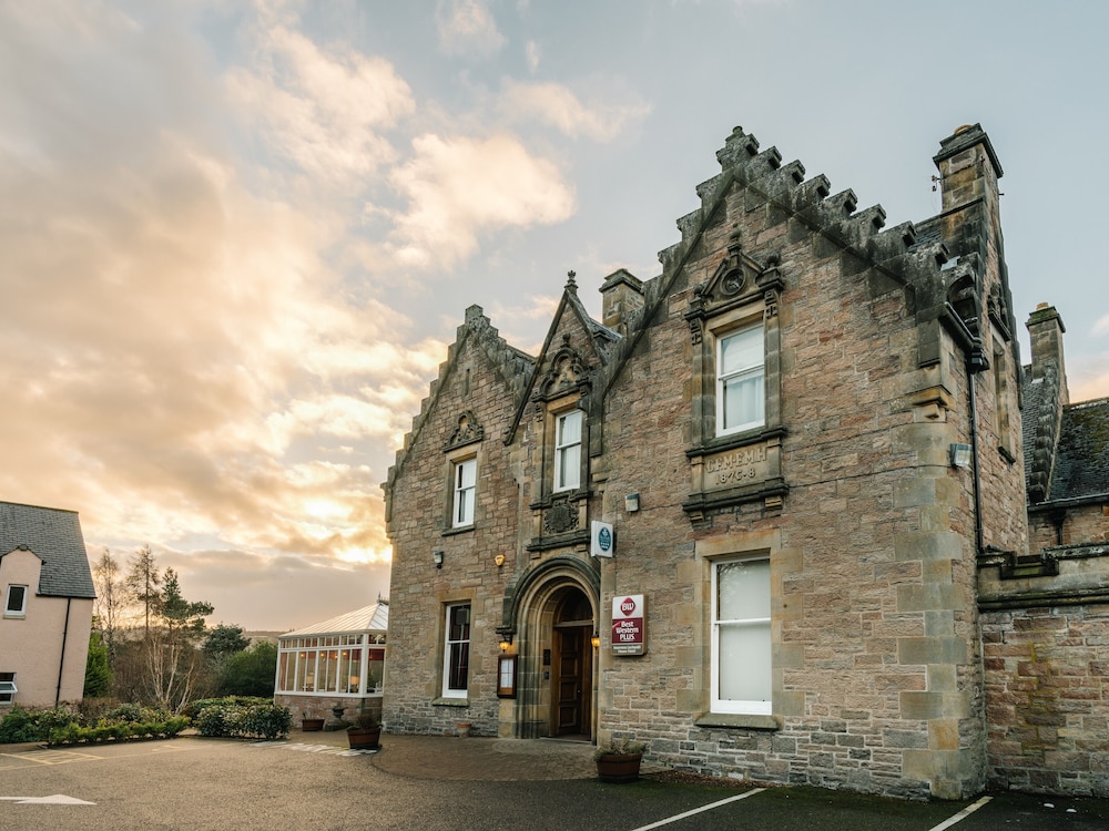 

Roma - Inverness - Inverness Lochardil House