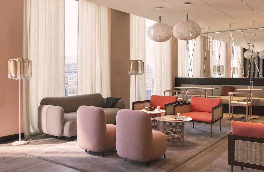 

Bari - Nanterre - OKKO Hotels Paris La Défense
