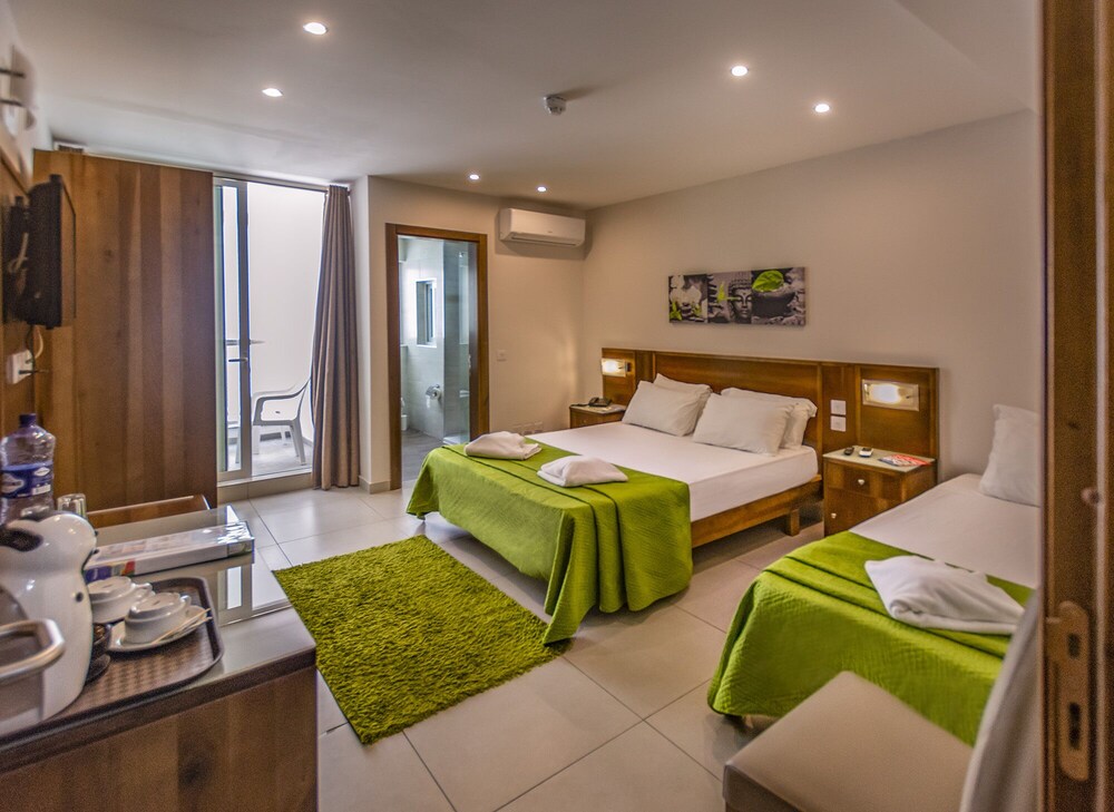 

Catania - Sliema - Cerviola Hotel