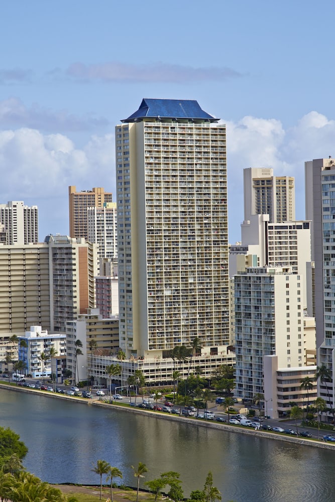 

Roma - Hawaii - Isola di Oahu - Island Colony Suites