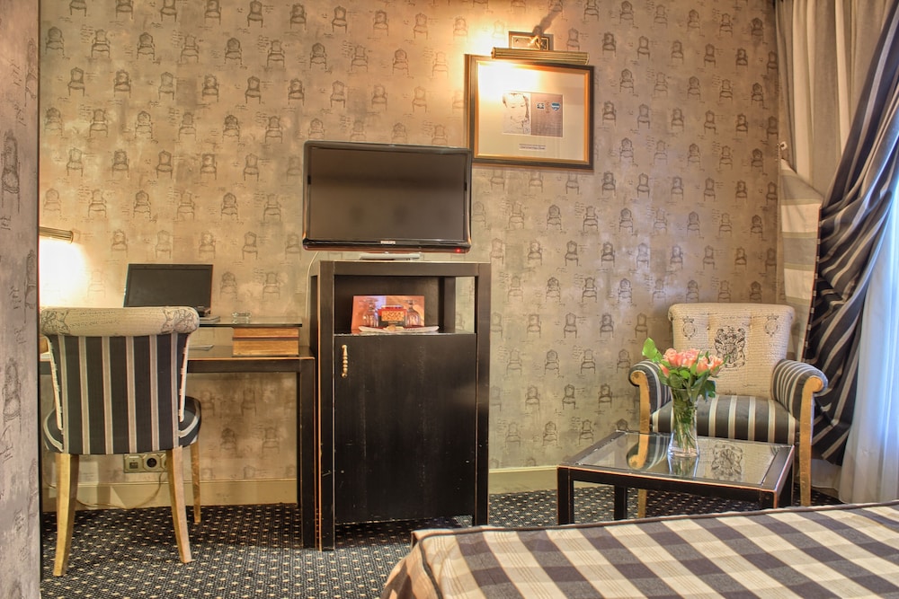 

Venezia - Clamart - Villa Lutèce Port Royal