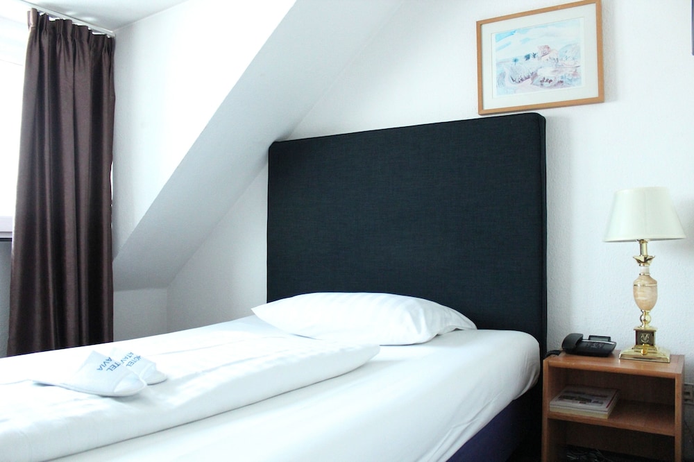 

Milano - Neuss - Rugs Hotel Düsseldorf