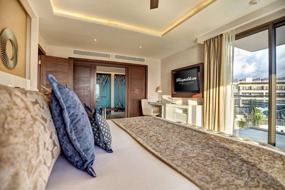 

Bari - Puerto Morelos - Royalton Riviera Cancun, An Autograph Collection All-Inclusive Resort & Casino