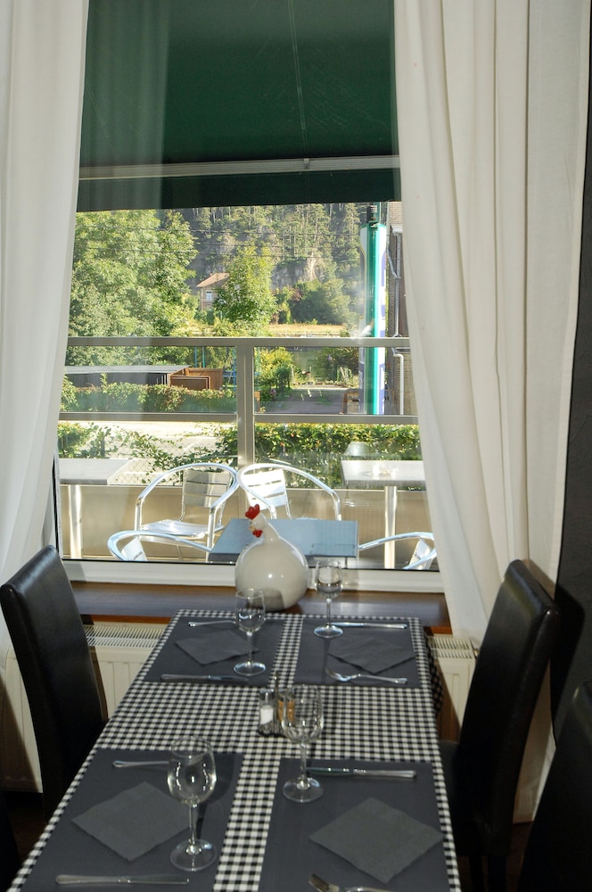 

Bologna - Namur - New Hotel de Lives