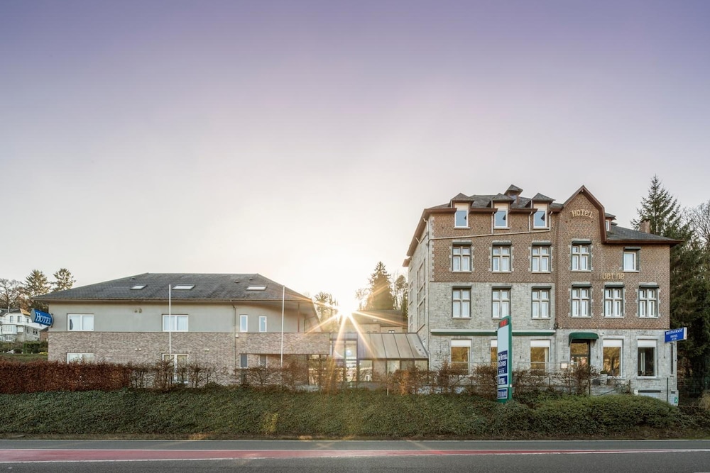 

Roma - Namur - New Hotel de Lives