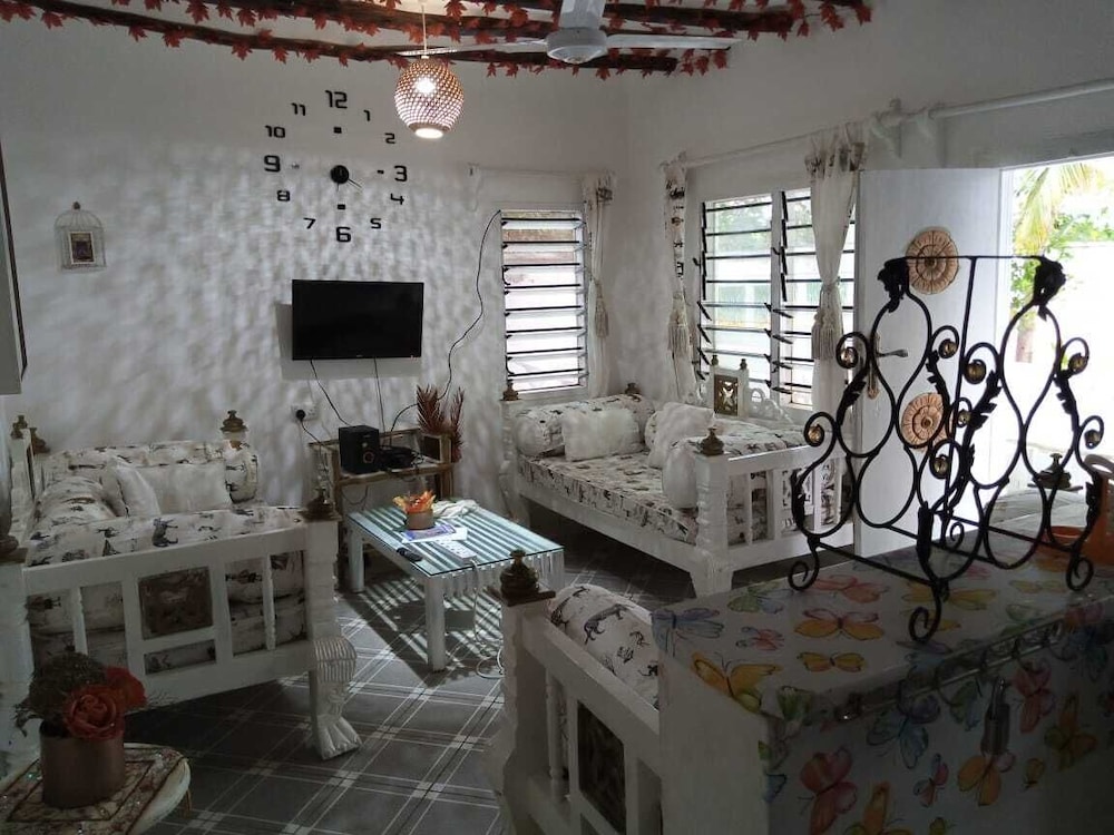 

Bologna - Watamu - Stay.Plus Nyumba Tulivu Watamu