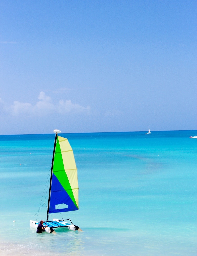 

Roma - Bolans - Cocobay Resort - All Inclusive - Adults Only