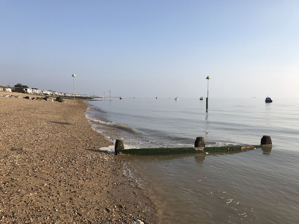 

Roma - Southend-On-Sea - Camelia Hotel