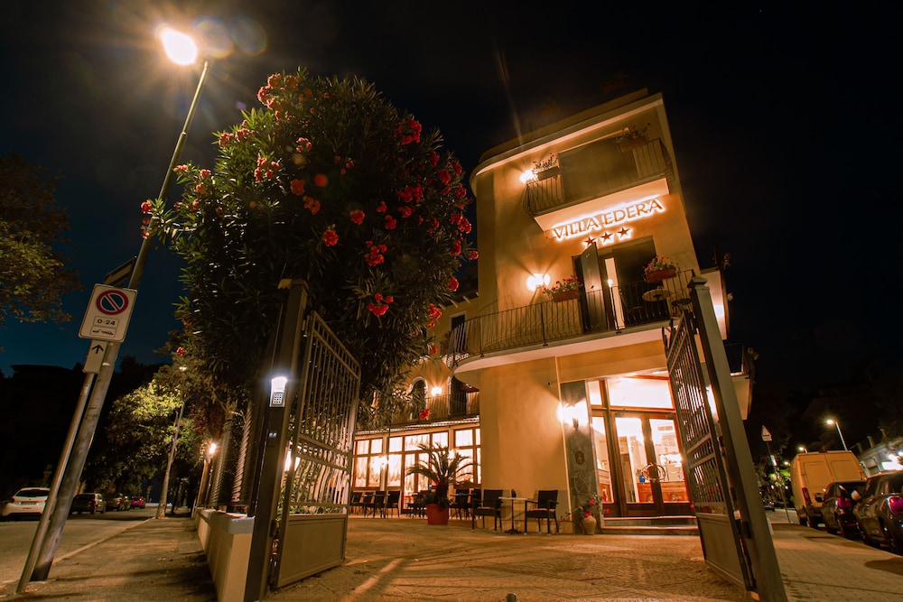 

Catania - Lido di Venezia - Hotel Villa Edera