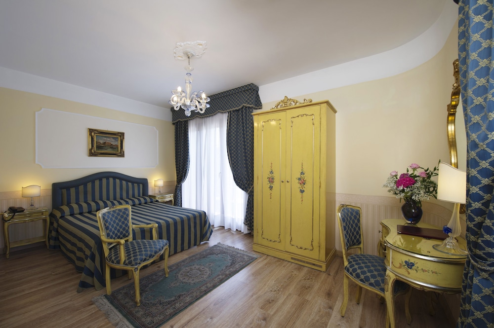 

Brindisi - Lido di Venezia - Hotel Villa Edera
