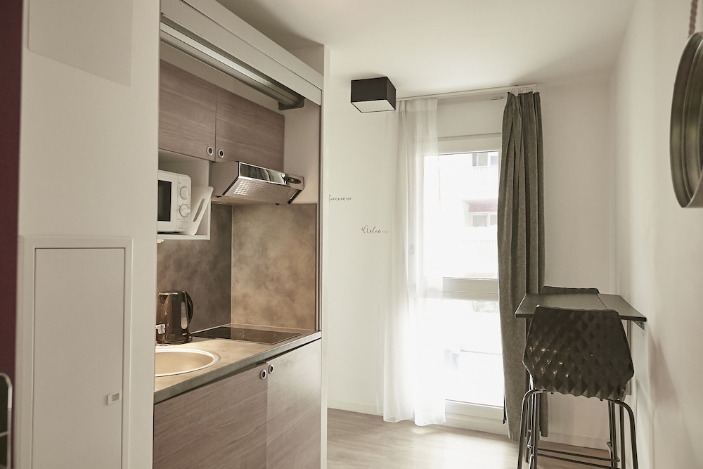 

Milano - Paris Orly - Tulip Inn Massy Palaiseau - Residence