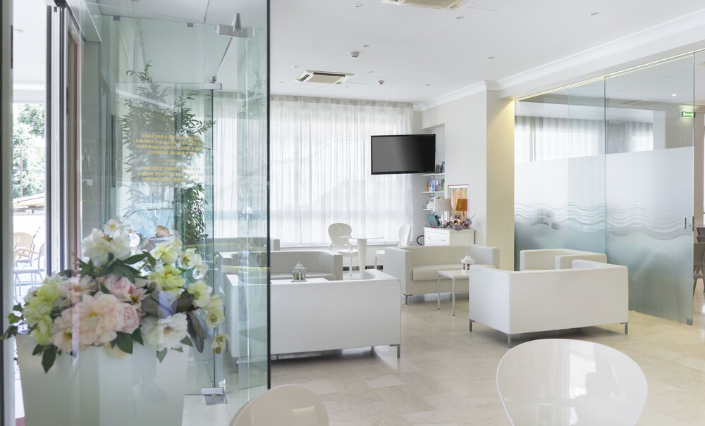 

Milano - Riccione - Hotel Radar