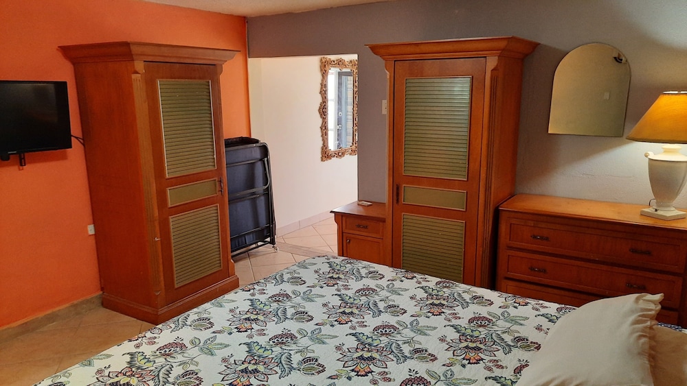 

Milano - Palm Beach - Aruba Cunucu Residence