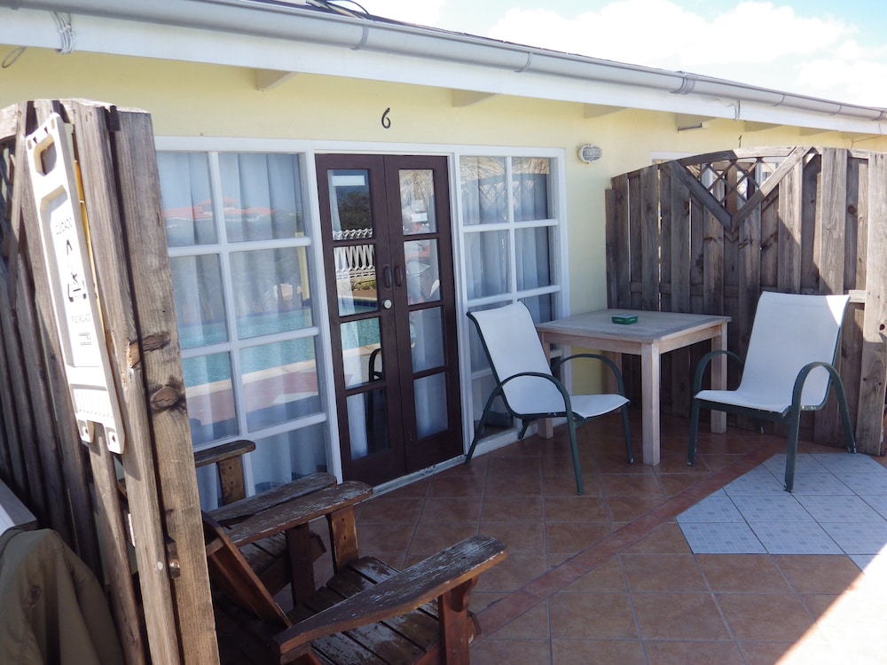 

Milano - Palm Beach - Aruba Cunucu Residence