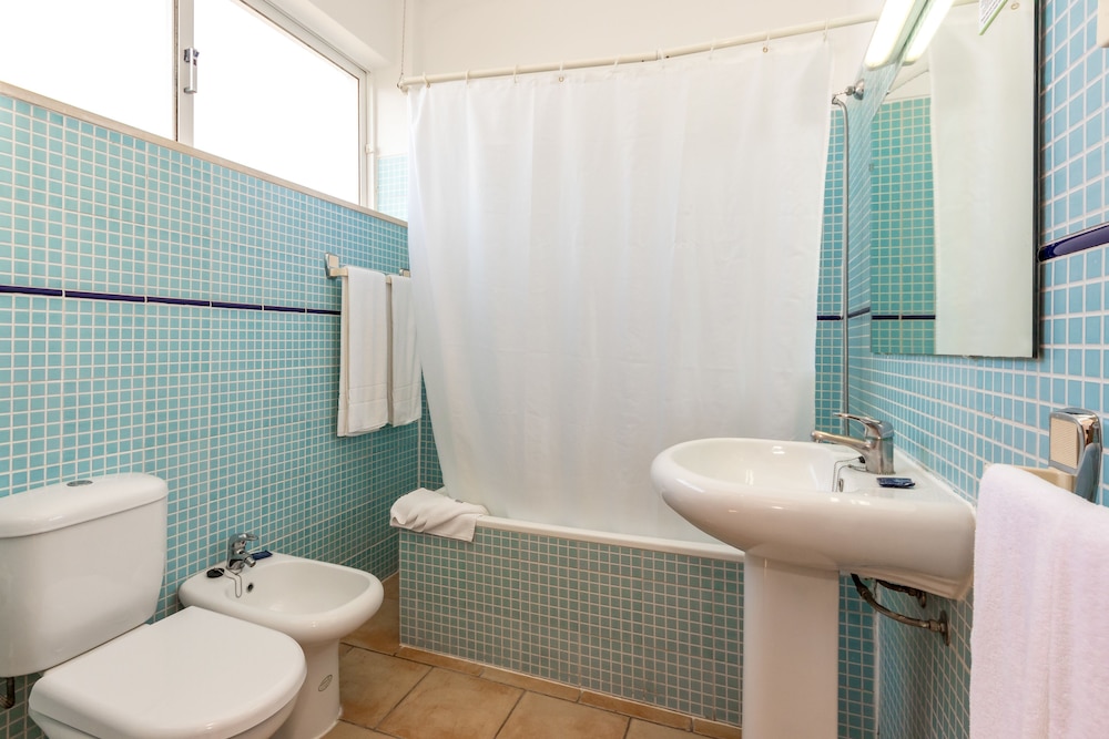 

Milano - Armacao de Pera - Apartamentos Turísticos Pateo Village