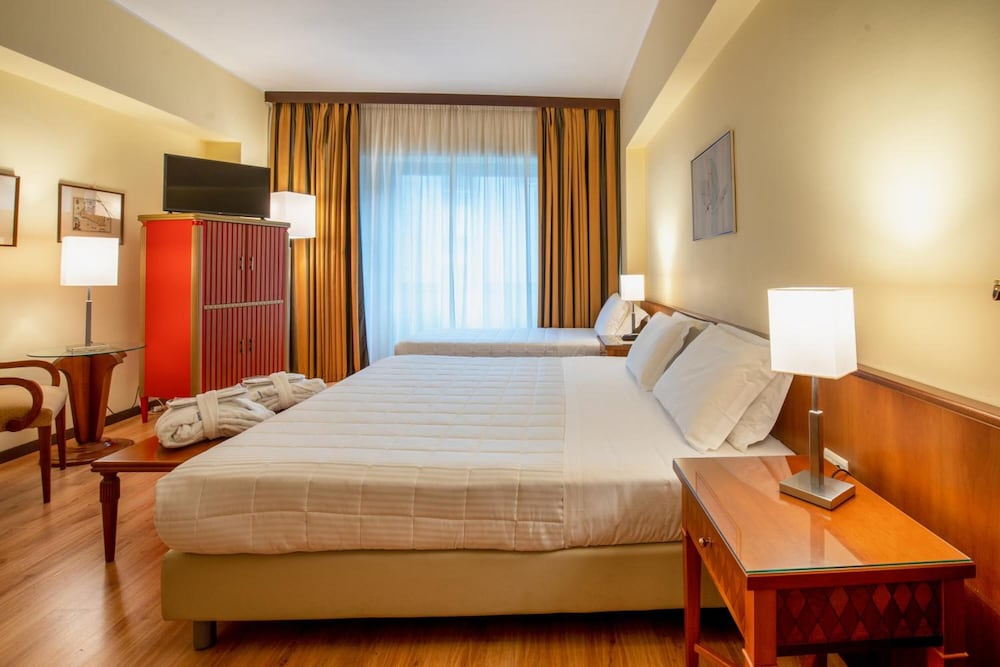 

Perugia - Messina - Hotel Royal Palace