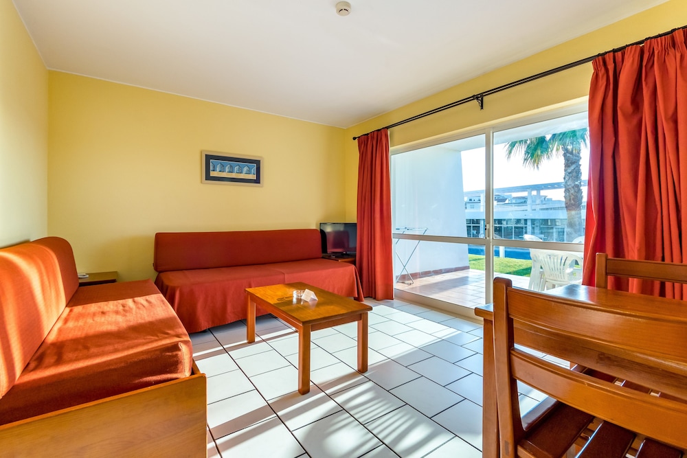 

Roma - Albufeira - Apartamentos Turísticos Pateo Village