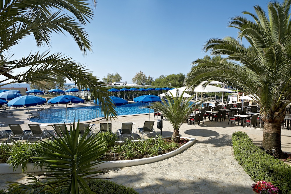 

Roma - Arta - Universal Hotel Castell Royal