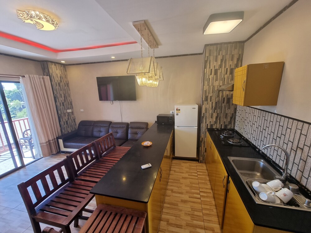 

Bologna - Nadi - Al-Minhaj Service Apartments