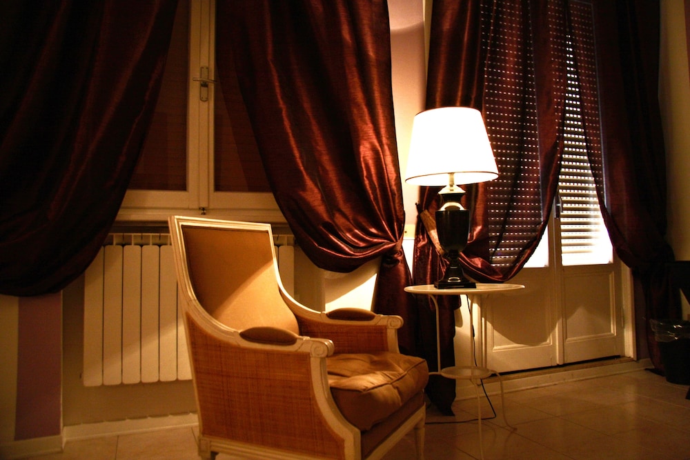 

Napoli - Firenze - Hotel Alex