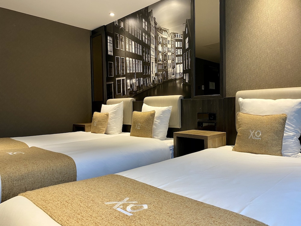 

Napoli - Zaandam - XO Hotels Infinity