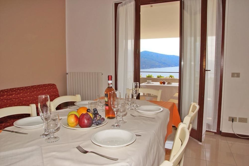 

Trapani - Gargnano - Hotel Residence La Rotonda