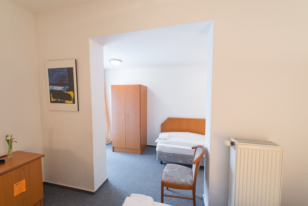 

Bologna - Frankfurt-Main Airport - Goethe Hotel Messe by Trip Inn
