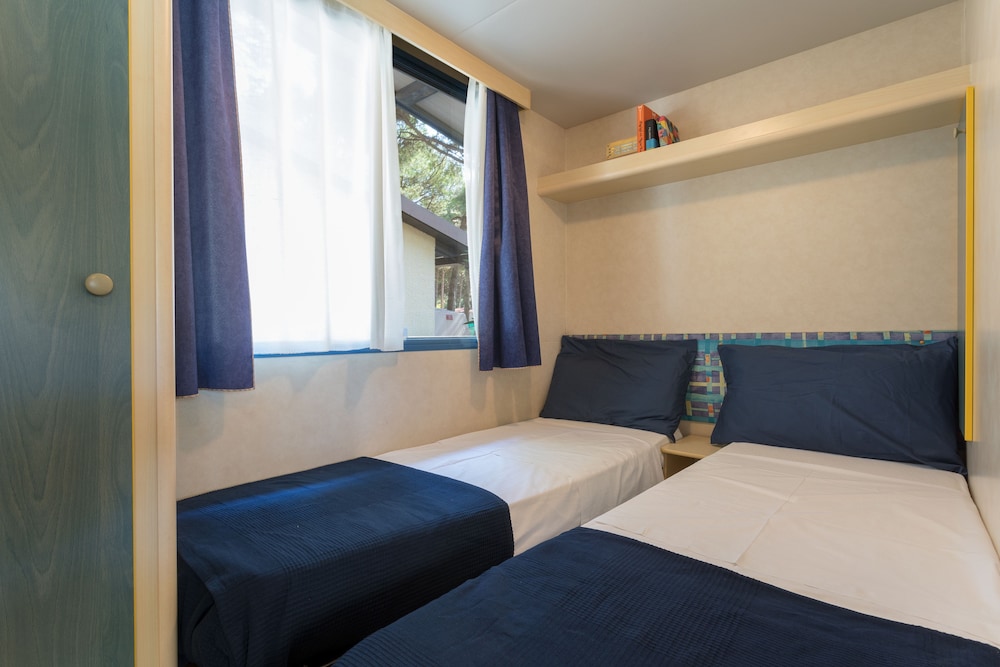 

Milano - Ostia Lido - Camping Village Roma Capitol