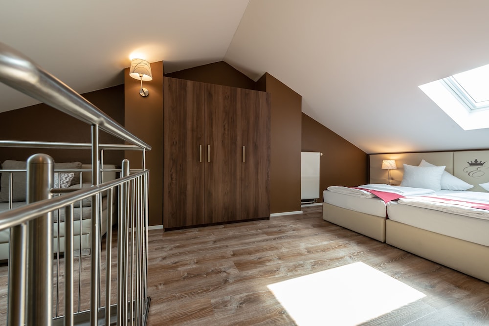 

Venezia - Germering - Empress Boutique Hotel
