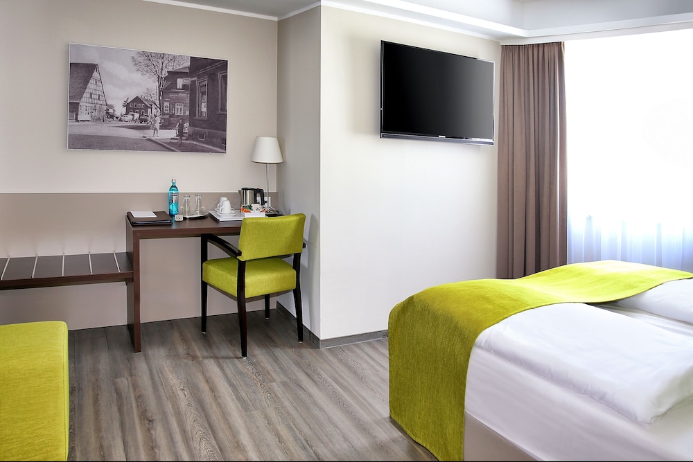 

Napoli - Oberasbach - hotel bomonti Nürnberg West