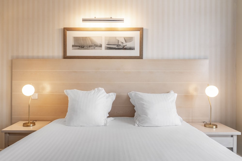 

Verona - Deauville - SOWELL HÔTELS Le Beach