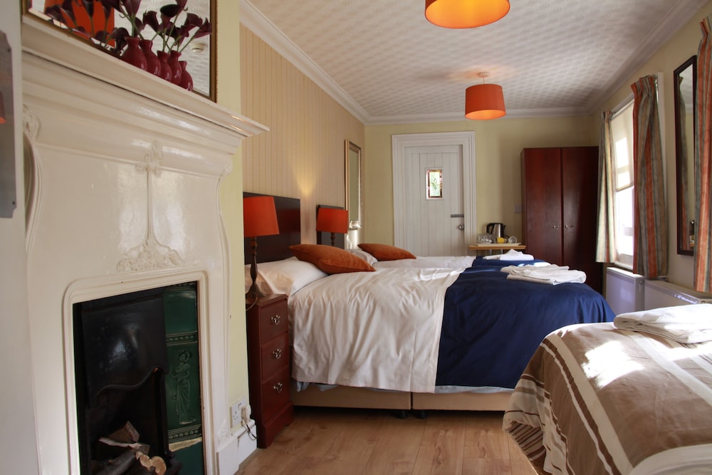 

Roma - Brighton - Ambassador Hotel