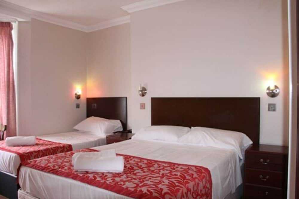 

Milano - Brighton - Ambassador Hotel