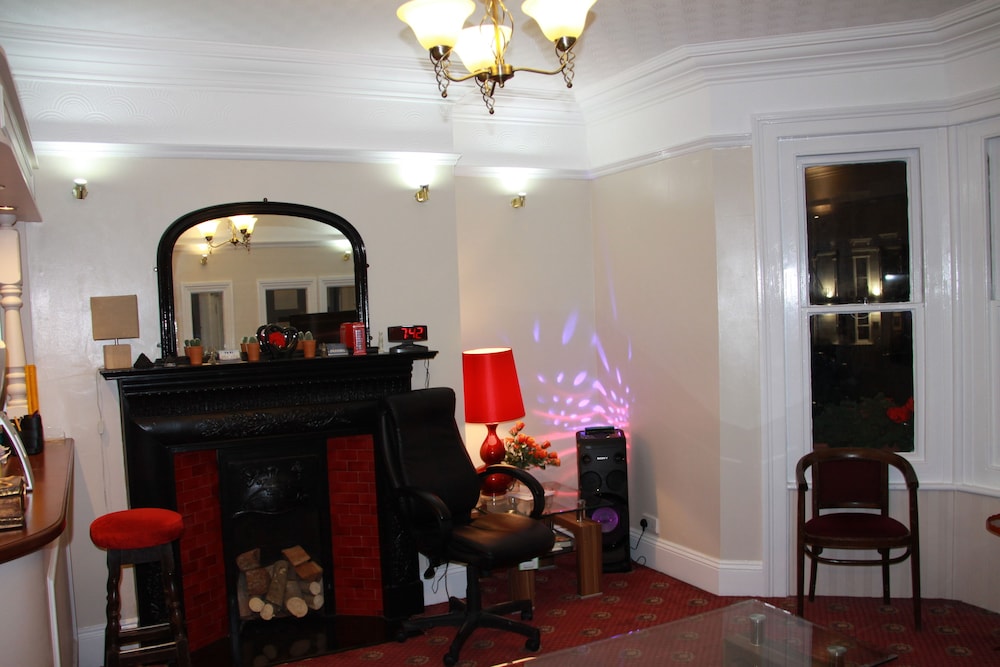 

Milano - Brighton - Ambassador Hotel
