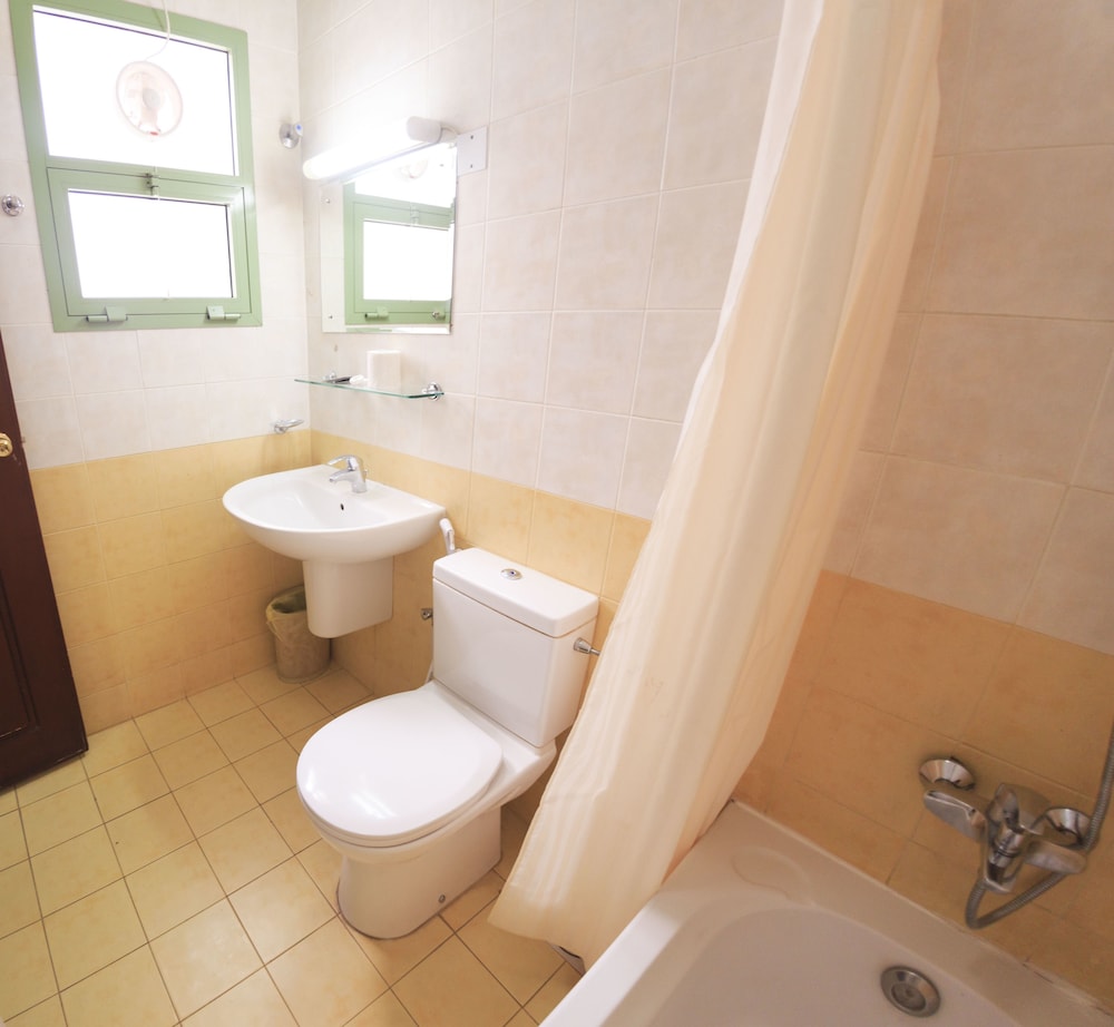 

Napoli - Muscat - Dar Al Deyafa Hotel Apartment