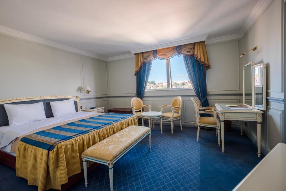

Roma - Madagascar, Oceano Indiano - Hôtel Colbert Spa & Casino