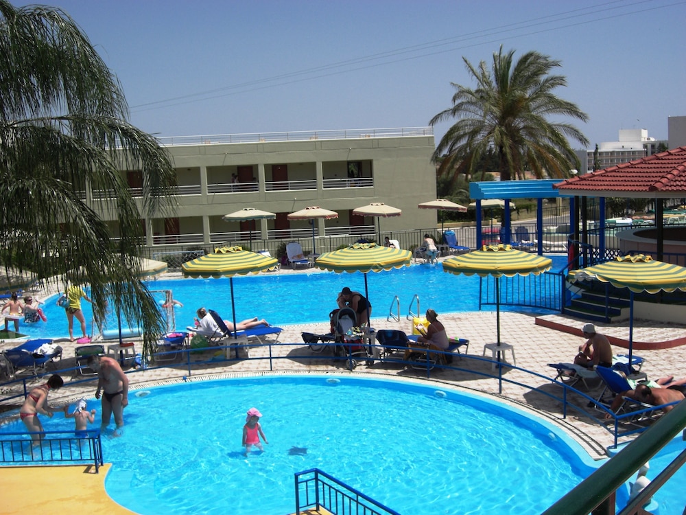 

Pisa - Faliraki - Romantza Mare
