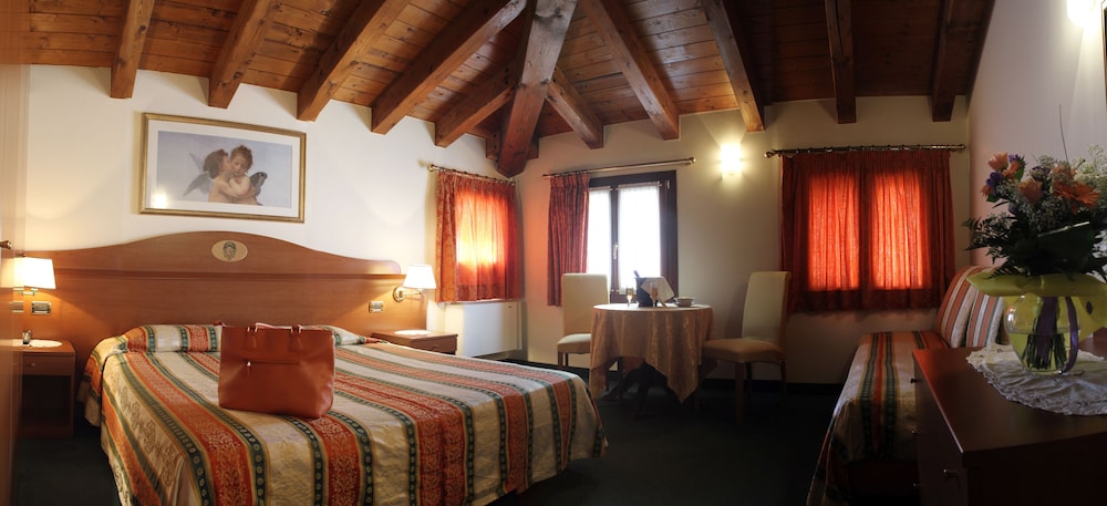 

Catania - Marcon - Hotel Antico Moro