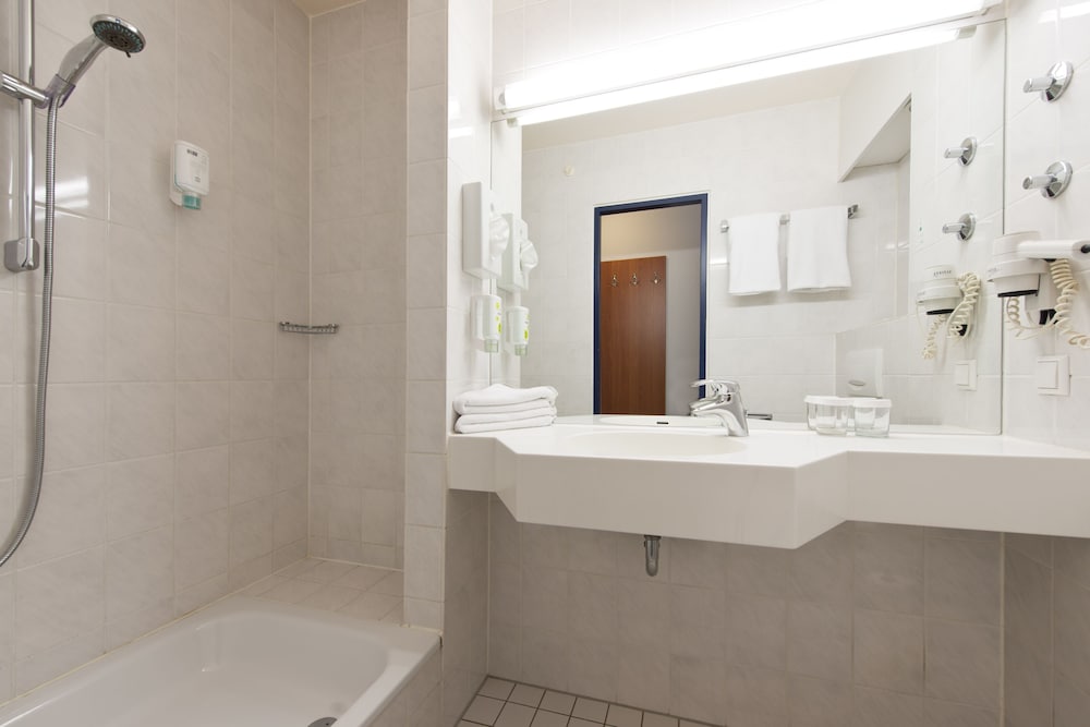 

Roma - Stoccarda - ACHAT Hotel Stuttgart Zuffenhausen