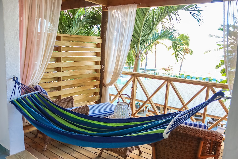 

Milano - St. John's - Ocean Point Resort and Spa - Adults Only