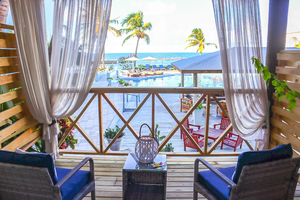 

Bari - St. John's - Ocean Point Resort and Spa - Adults Only