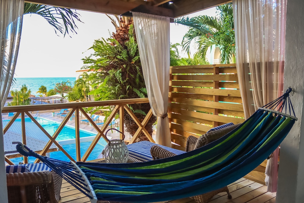 

Milano - St. John's - Ocean Point Beach Resort & Spa - Adults Only