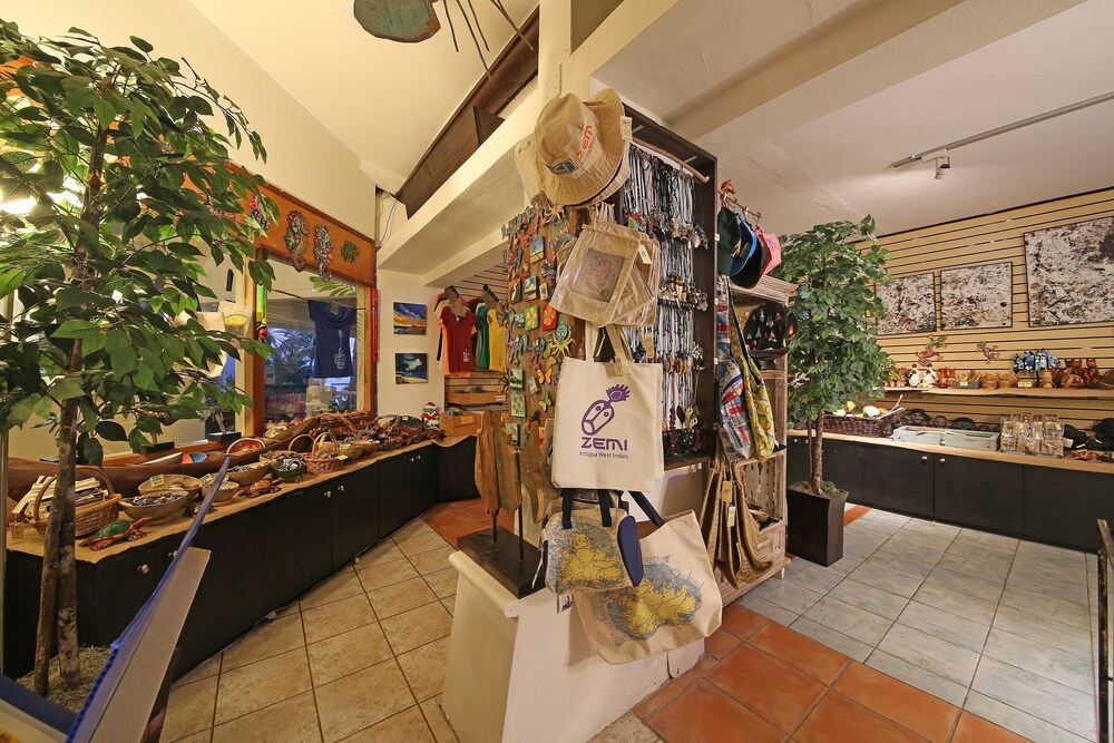 

Milano - St. John's - Ocean Point Beach Resort & Spa - Adults Only