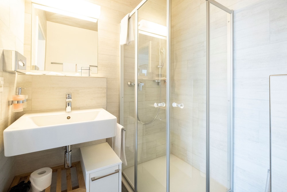 

Roma - Baden, Switzerland - Tailormade Hotel IDEA Spreitenbach
